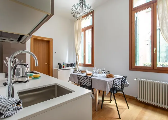 Rialto Bridge Lovely Apartment