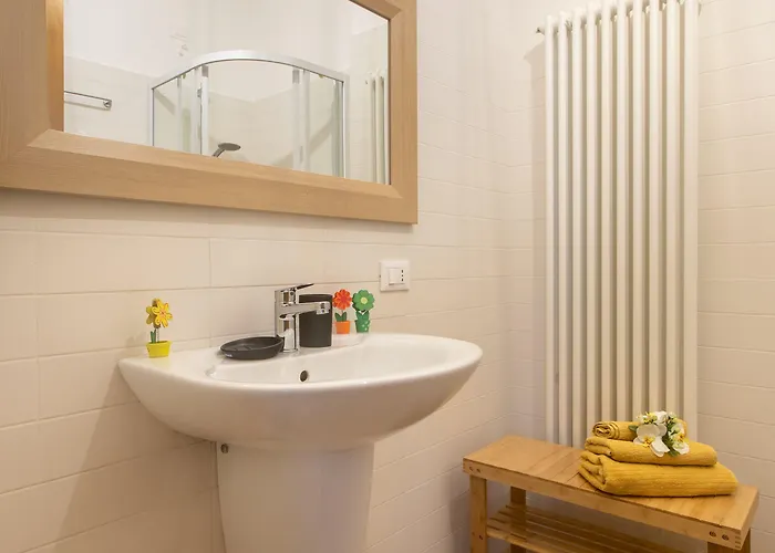 Rialto Bridge Lovely